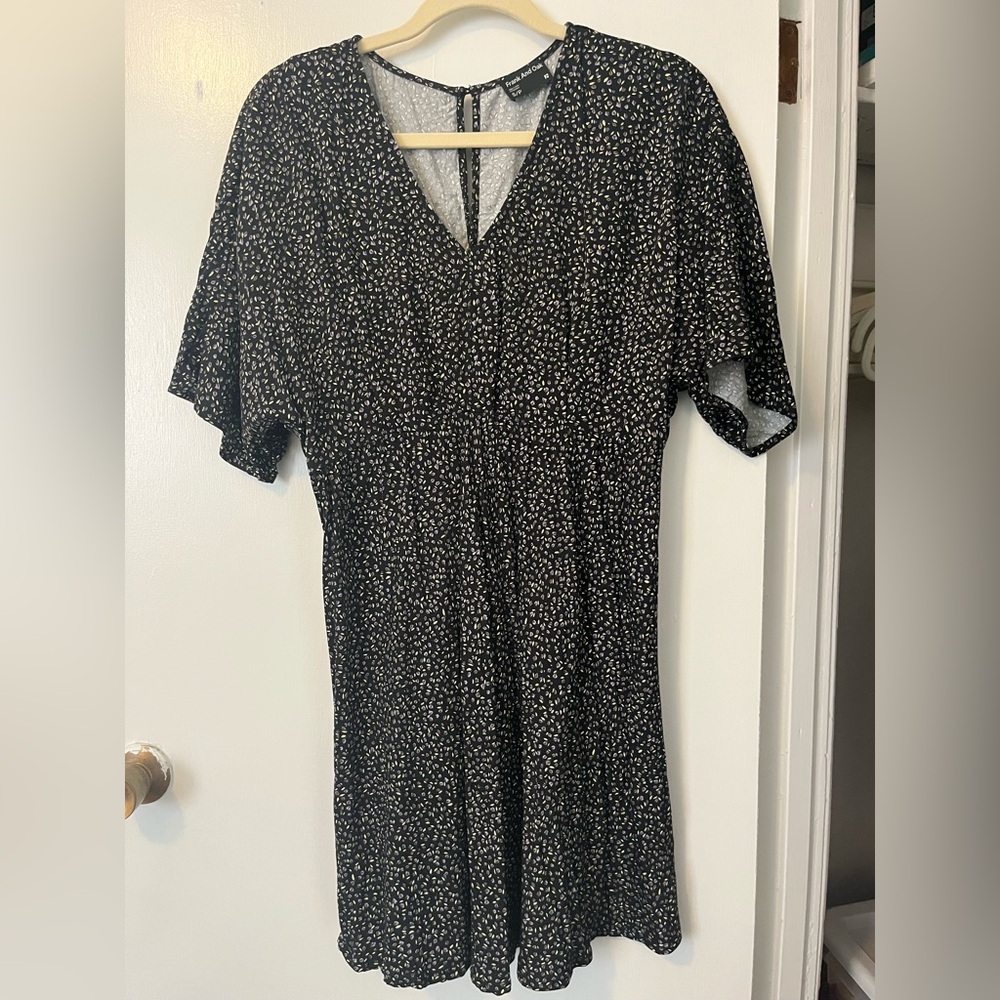 Frank & Oak flowery dress